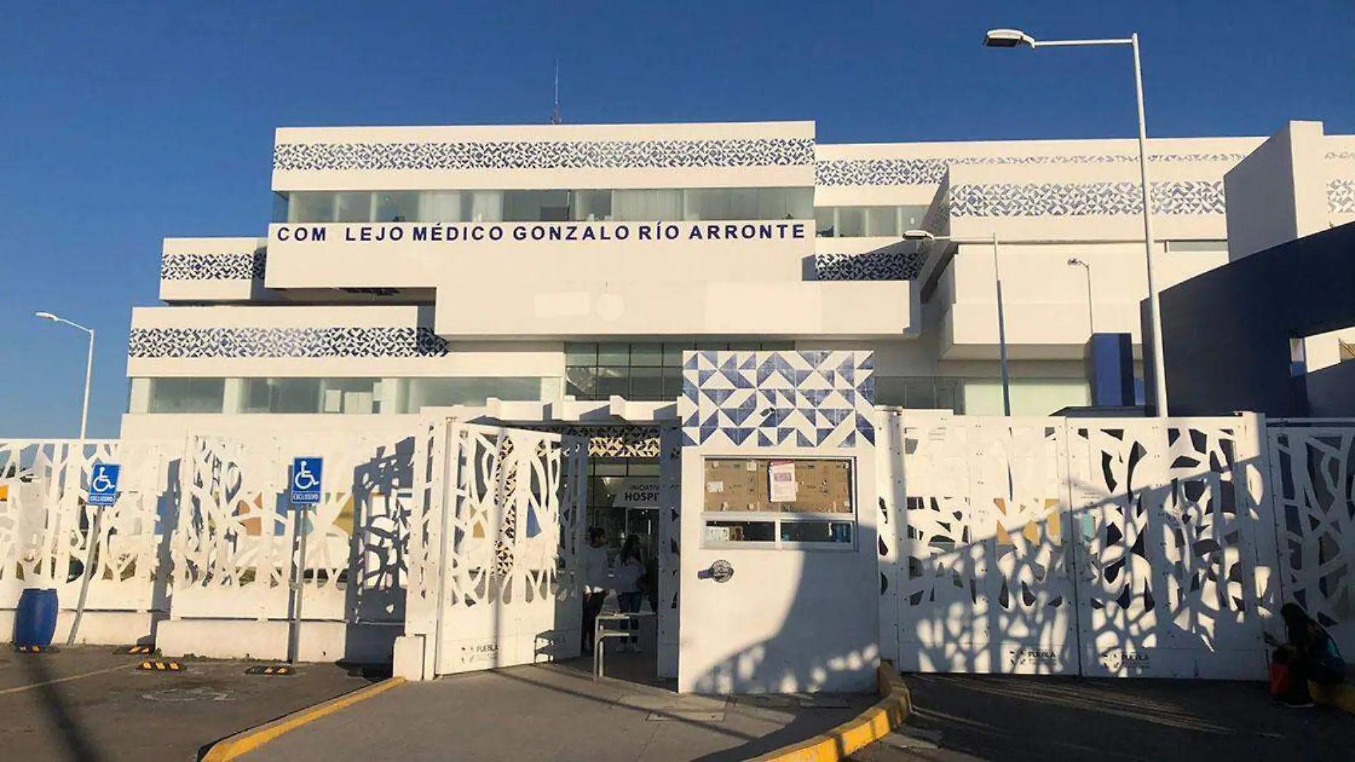 Se ha expuesto que los alumnos de medicina como internos en el Hospital General de Atlixco están siendo asignados a tareas administrativas